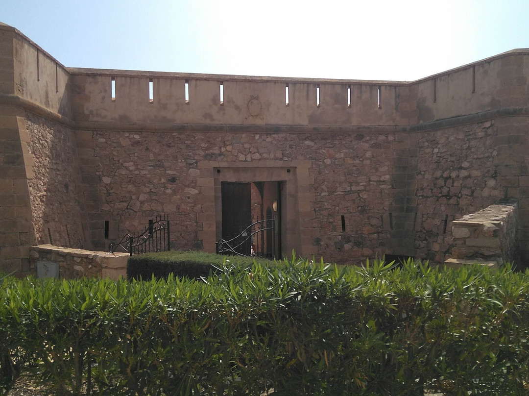 Castillo de San Ramón / las escobetas景点图片