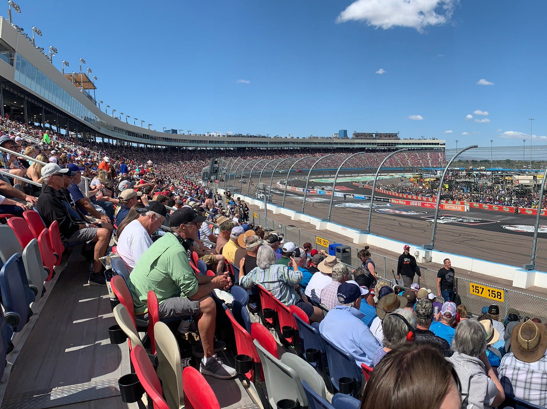 Phoenix International Raceway-埃文代尔必去景点
