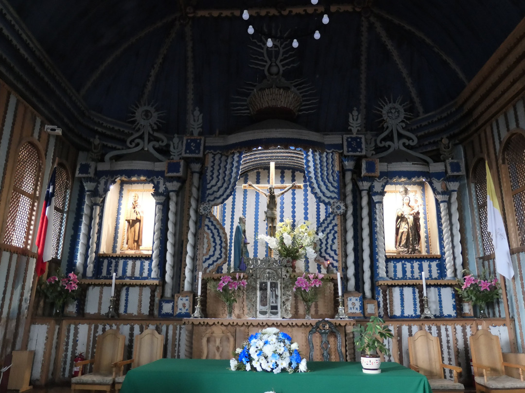 Iglesia de Santa María de Loreto-Achao必去景点