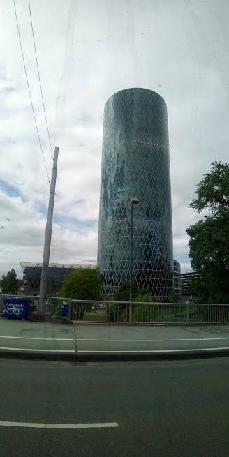 Westhafen Tower景点图片