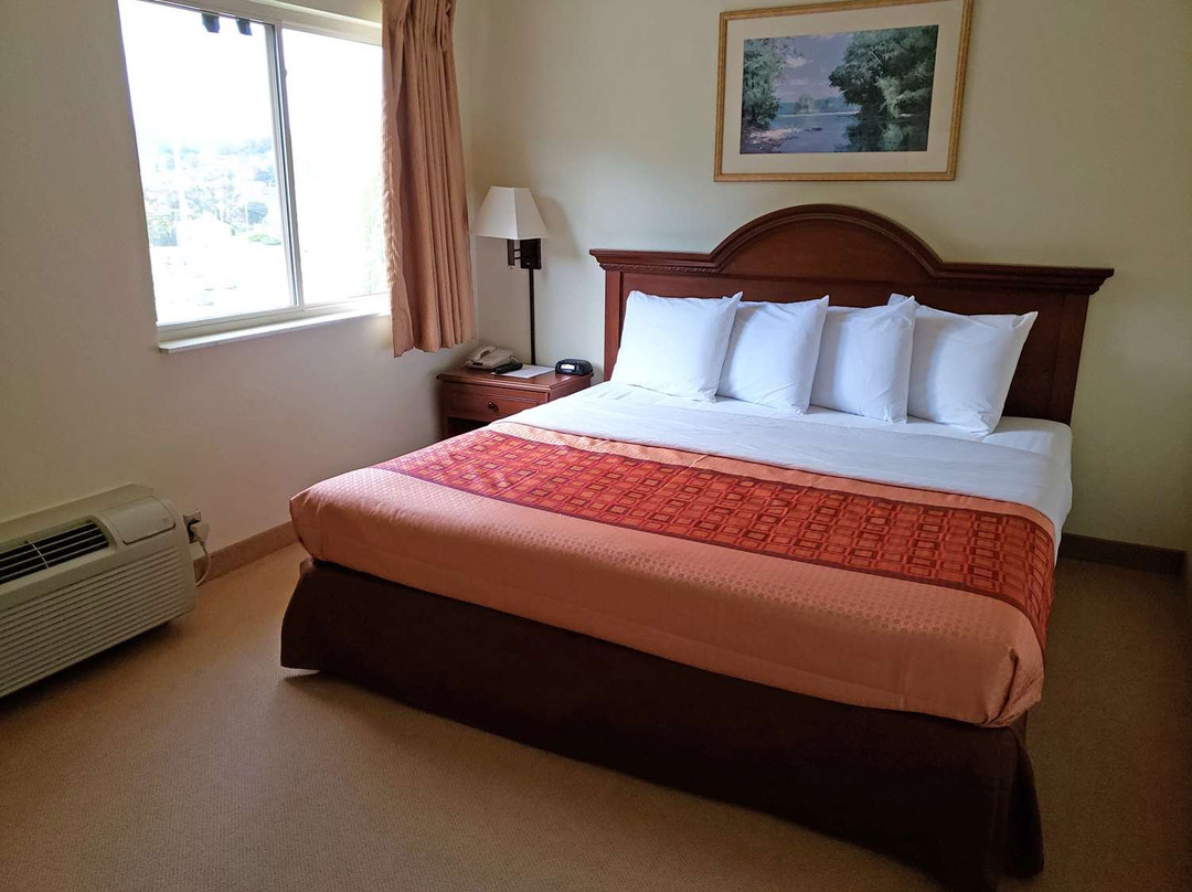 Americas Best Value Inn & Suites Independence VA主图