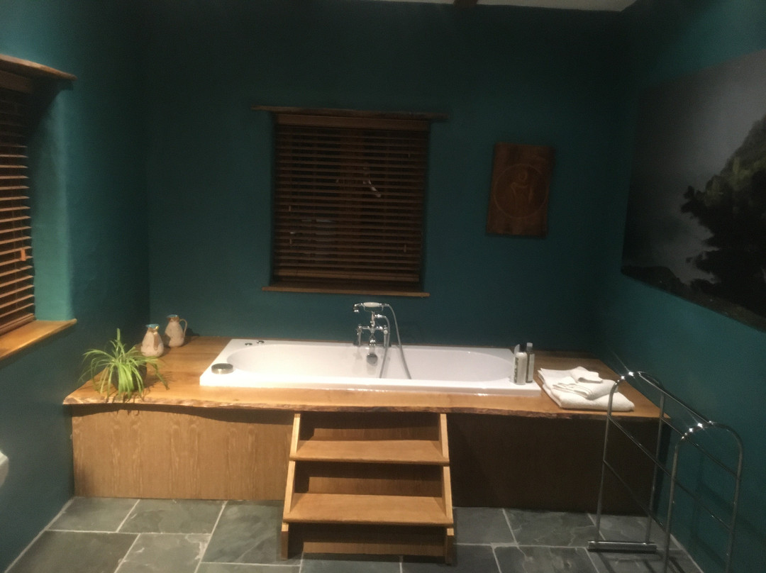 刈草农场酒店主图