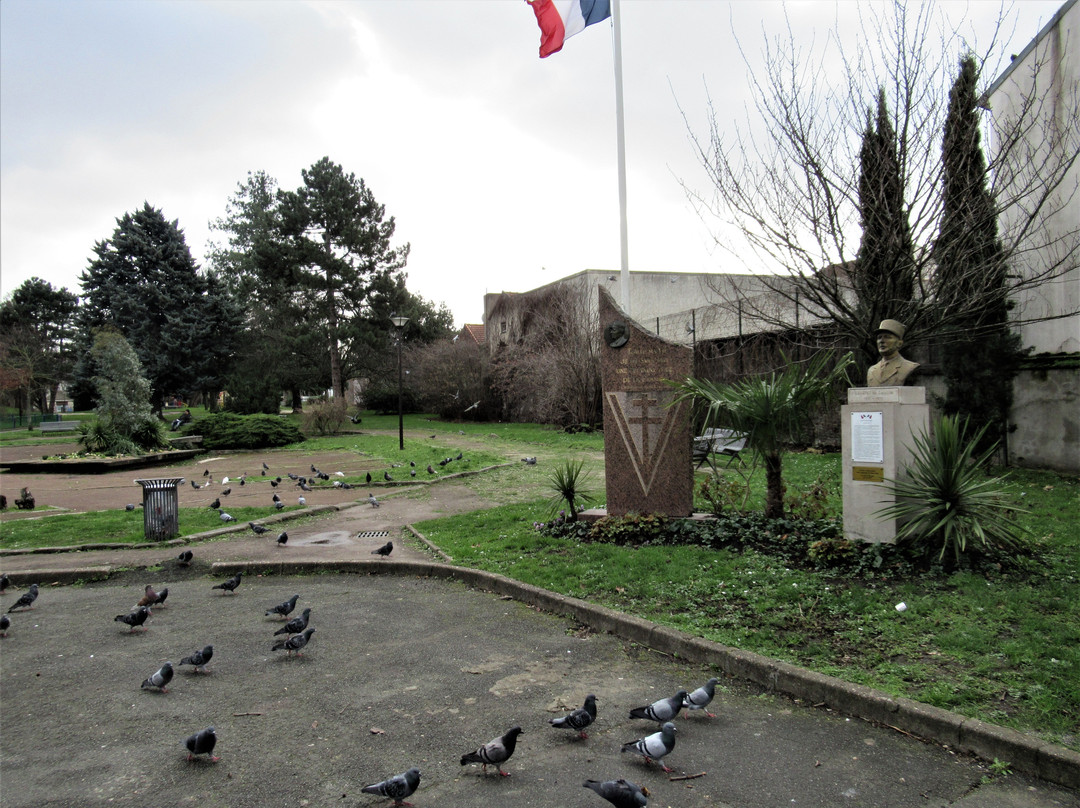 Square Charles de Gaulle景点图片