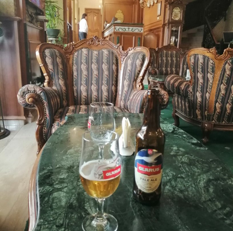 Grand Hotel London主图