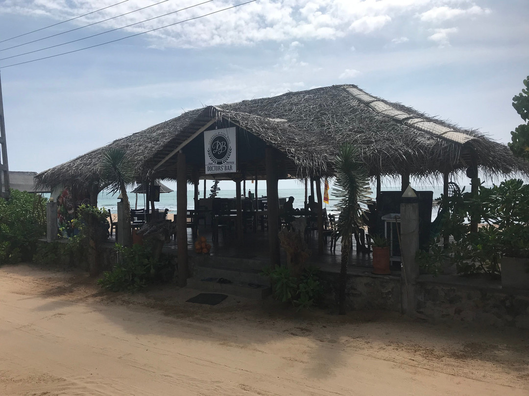 Doctor's Bar Tangalle-唐卡拉必去景点