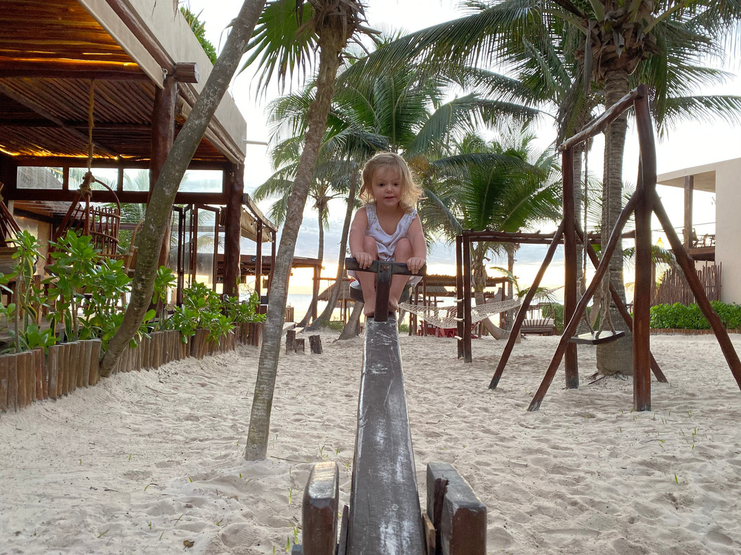 泽布拉科丽布里精品酒店主图