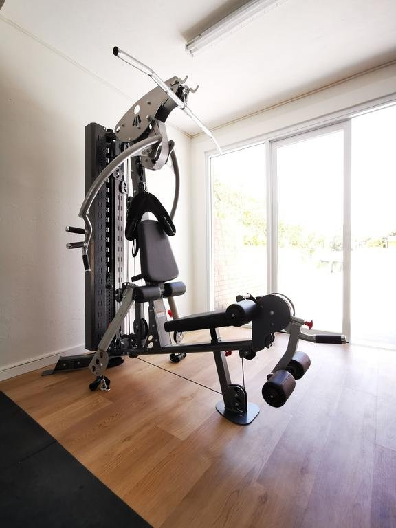 Littomore Suites Bathurst主图