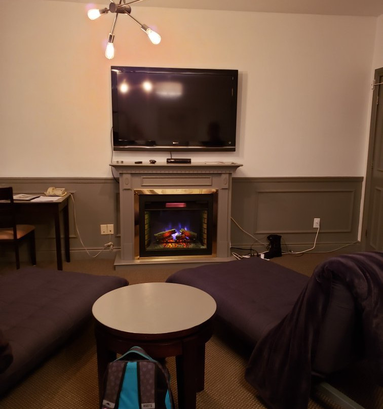 Hotel Carlyle & Restaurant主图