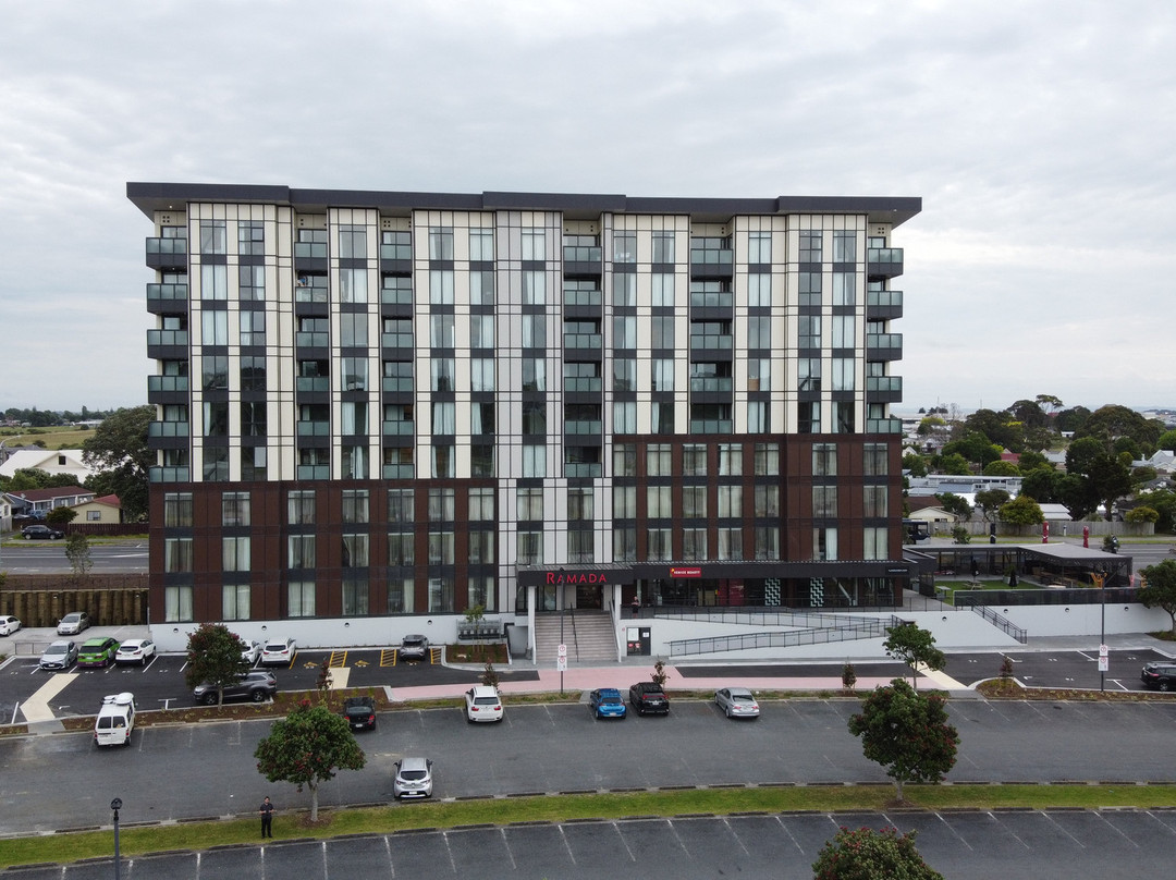 Ramada Suites by Wyndham Auckland Manukau Pacfic Centre主图