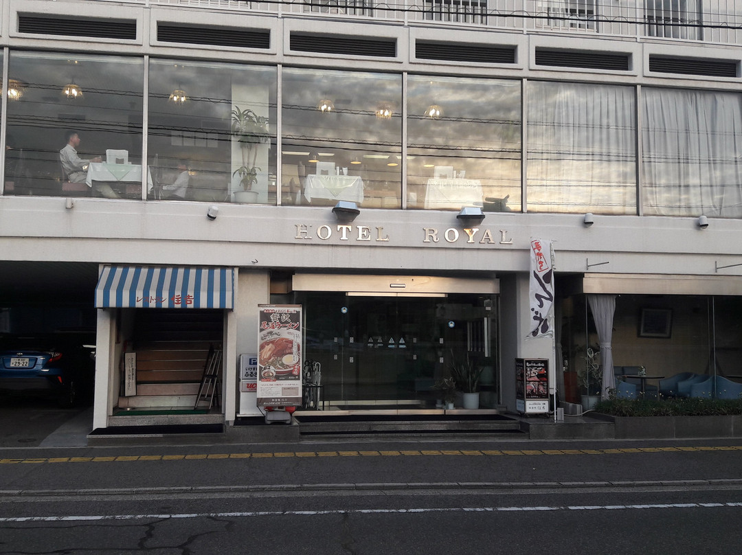 欧迷奇皇家酒店主图
