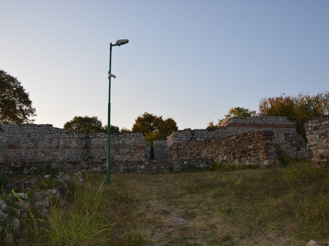 Ancient Fortress景点图片