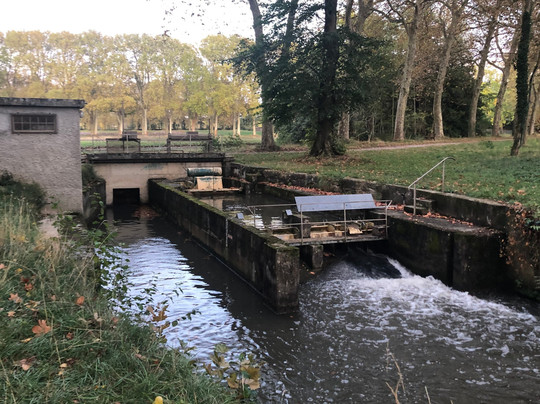 l'Écluse de l'Océan-Montferrand必去景点