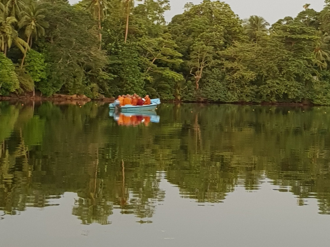 The Green Lagoon Villa主图