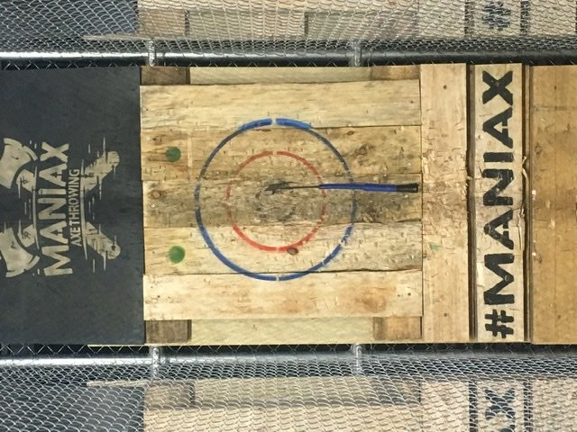 MANIAX Axe Throwing - Perth-珀斯必去景点