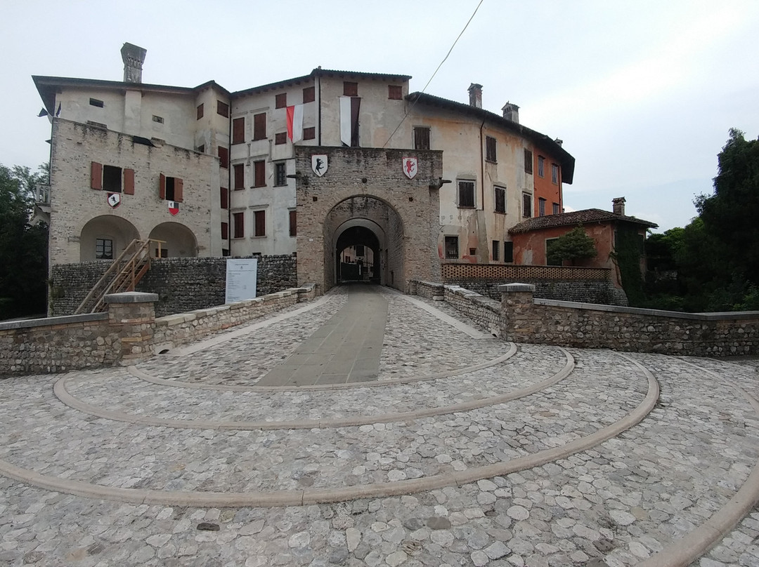 Castello del Lupo景点图片