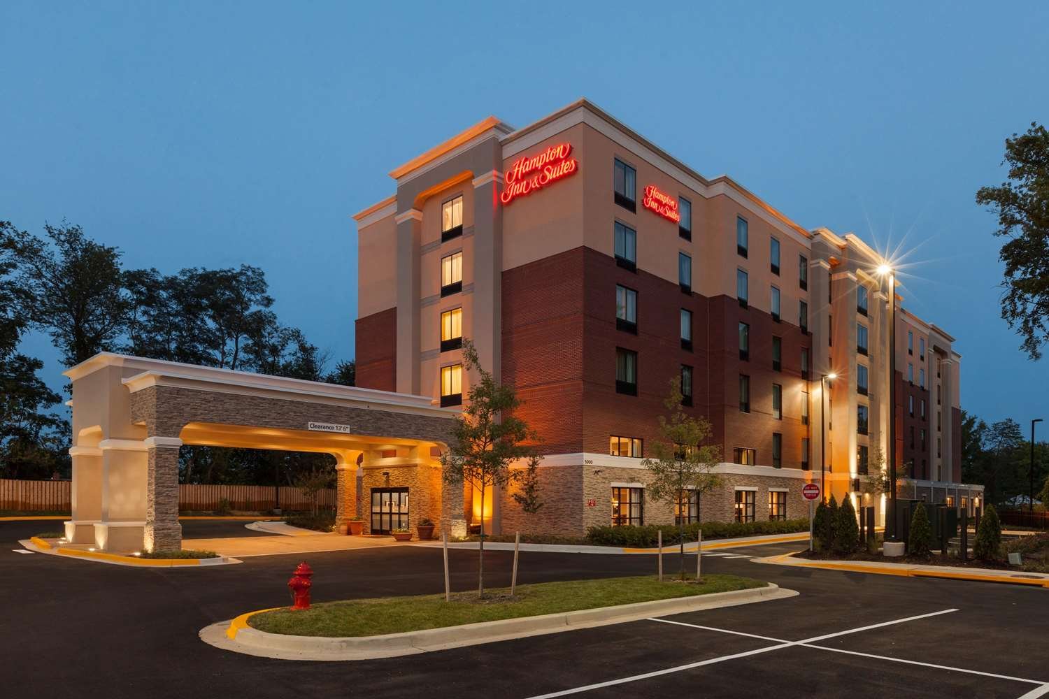 Hampton Inn & Suites Camp Springs/Andrews AFB-官方