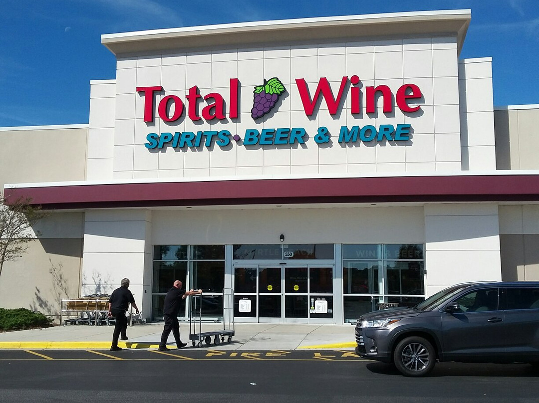 Total Wine & More-美特尔海滩必去景点