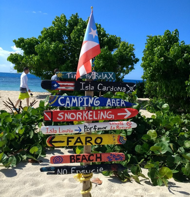Cardona Island Light