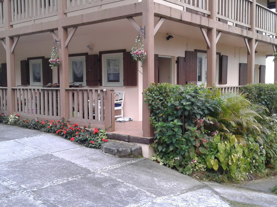 Trois Piton Apartments主图