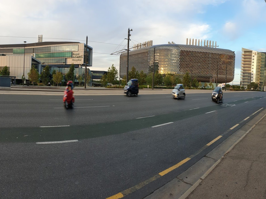 阿德莱德海滨凯富酒店主图