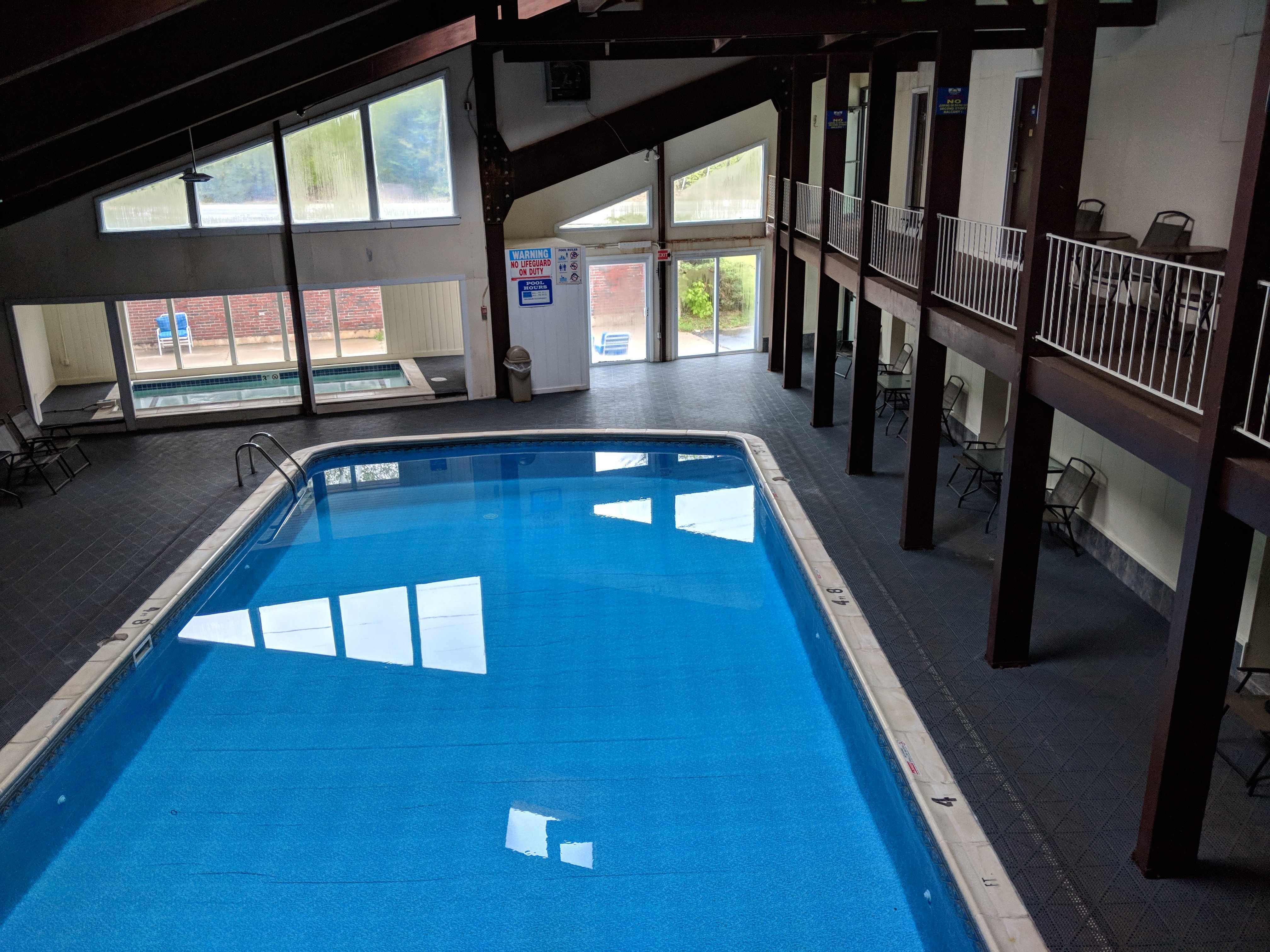 林肯戴斯酒店-泳池