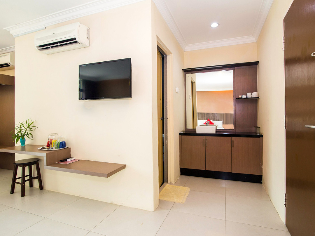 水晶城大酒店主图