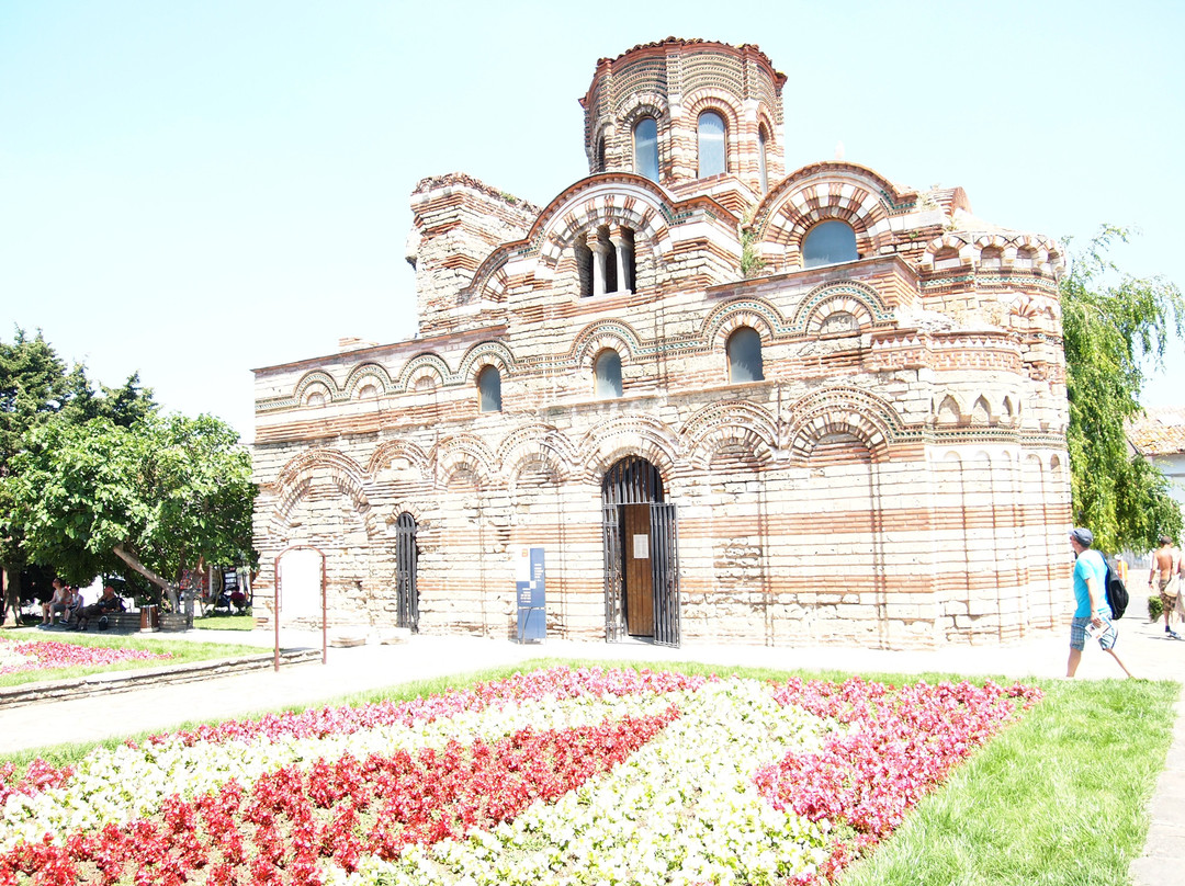 Church of the Holy Archangels Michael and Gabriel景点图片