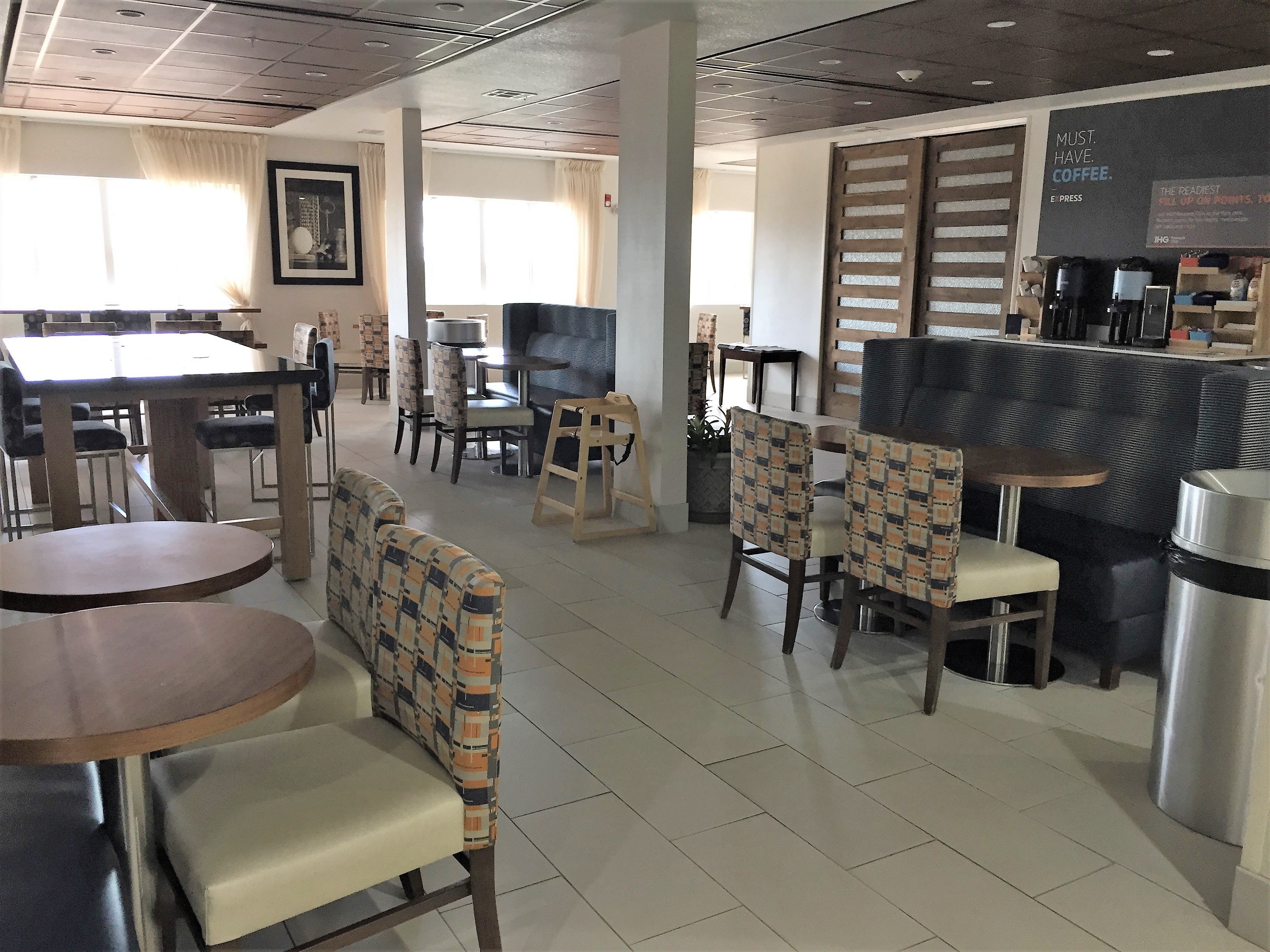 Holiday Inn Express & Suites Alamogordo, an IHG hotel-餐饮