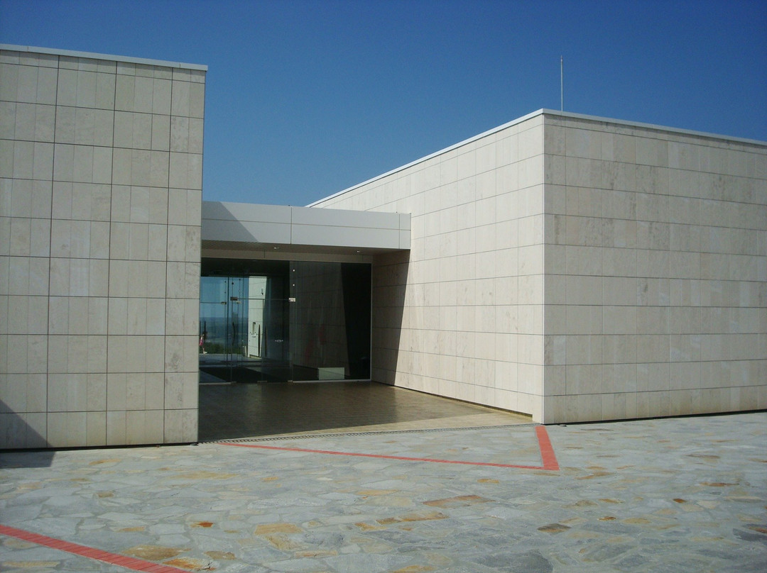 Thracian Tomb of Alexandrovo-Aleksandrovo必去景点