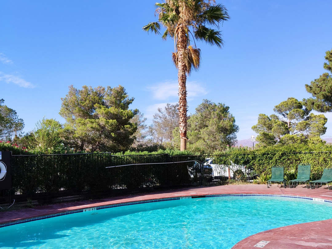 Super 8 by Wyndham Barstow主图