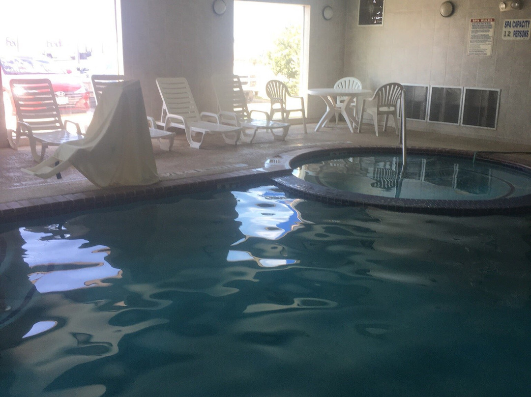 Baymont by Wyndham Snyder主图