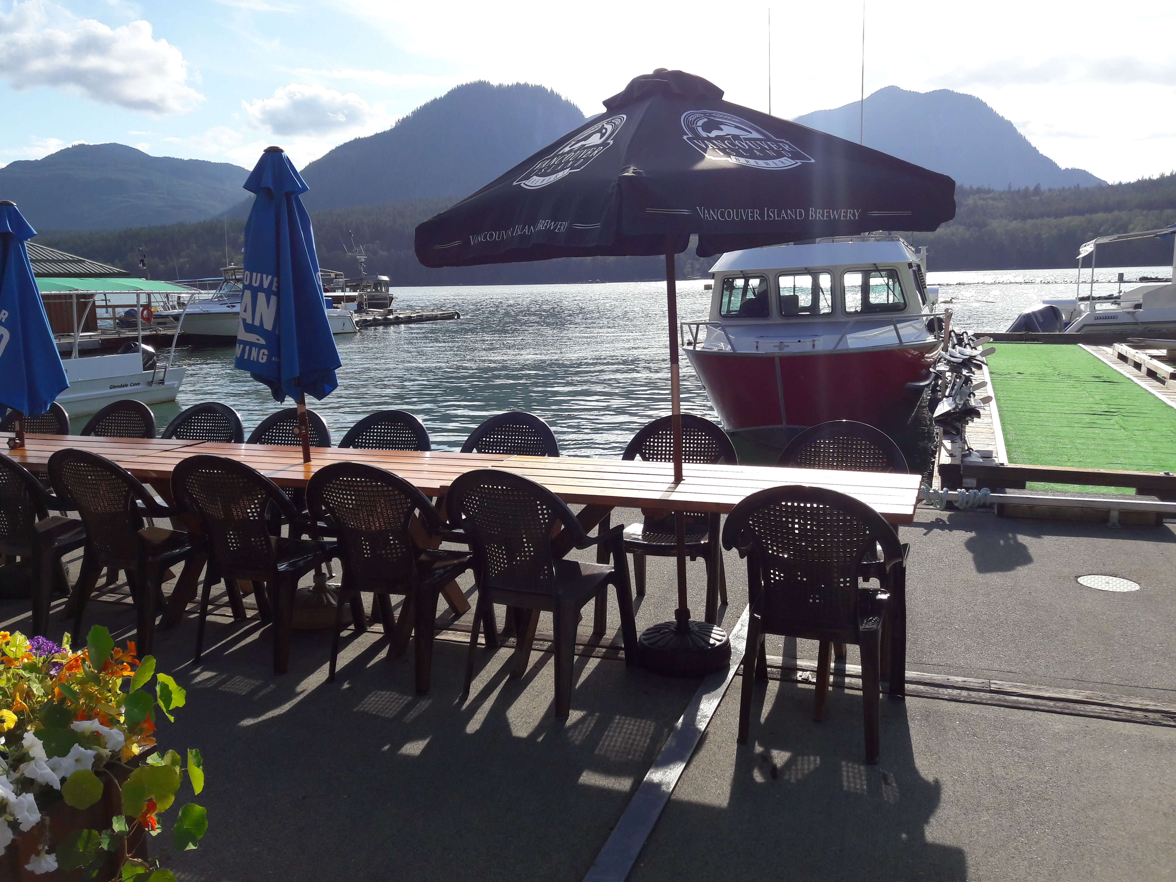 Knight Inlet Lodge-浴室