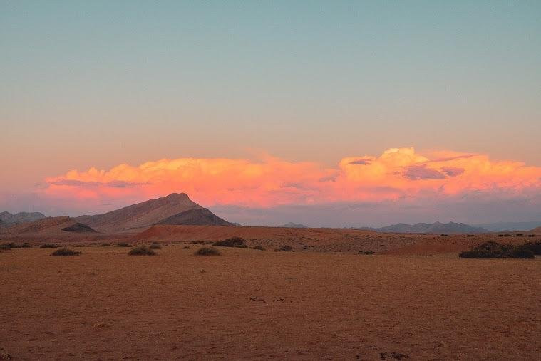 Sossus On Foot Desert Tours-苏丝斯黎必去景点