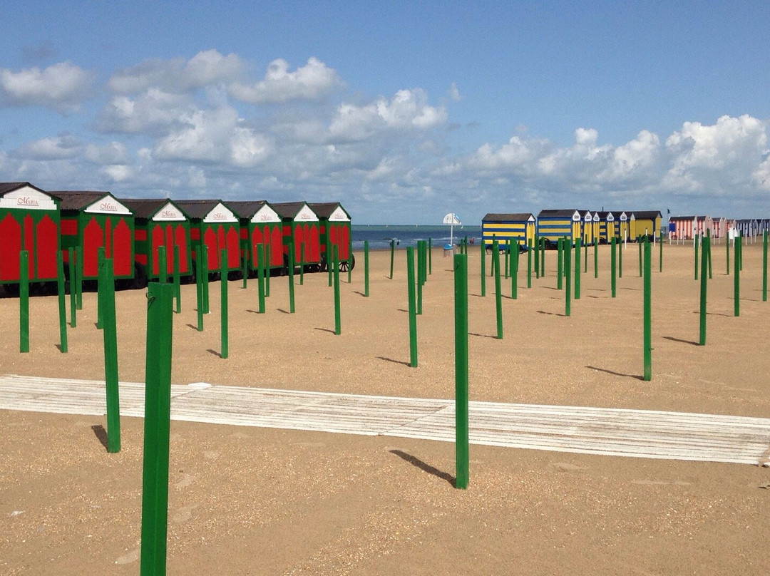 马克西姆酒店主图