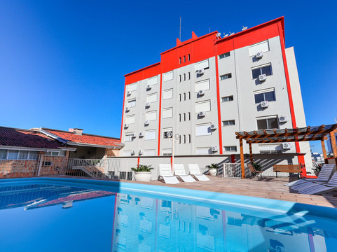 苏亚雷斯坎波邦姆酒店主图