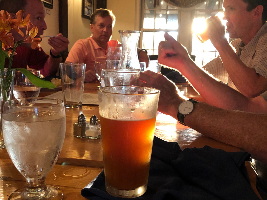 Bellows Walpole Inn主图