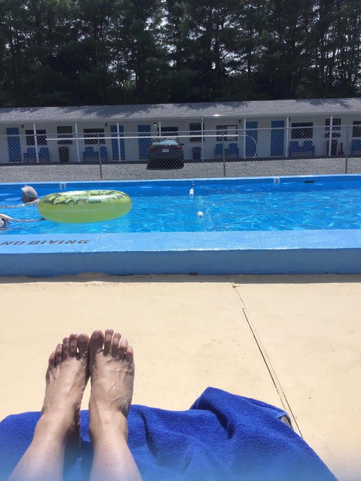 Belle Isle Motel-泳池