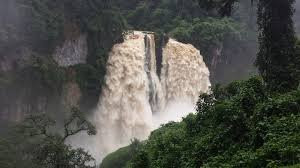 Ekom-Nkam Waterfalls景点图片