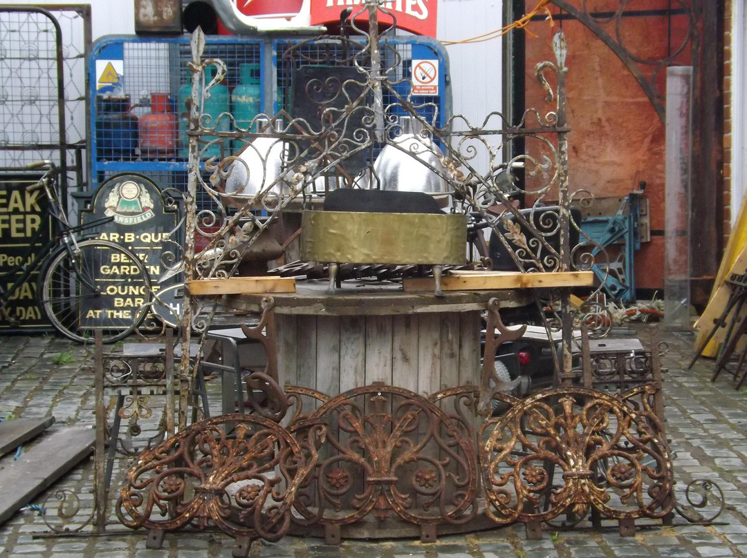 black dog salvage uk-Litherland必去景点