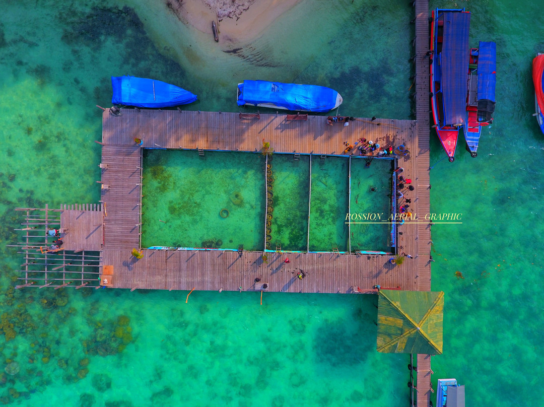 Menjangan Kecil Island景点图片