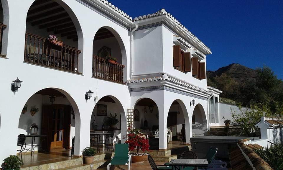 Casa Roble B&B主图