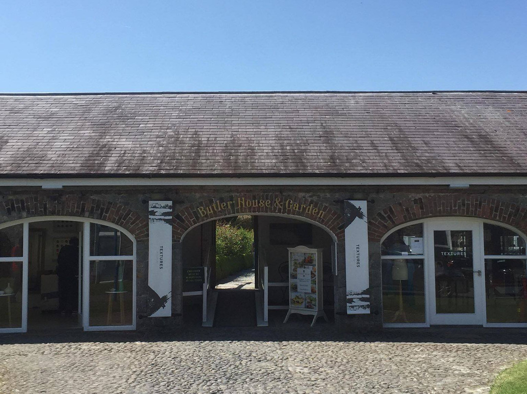 Castle Yard walking tours with Kilkenny Design Centre-基尔肯尼必去景点