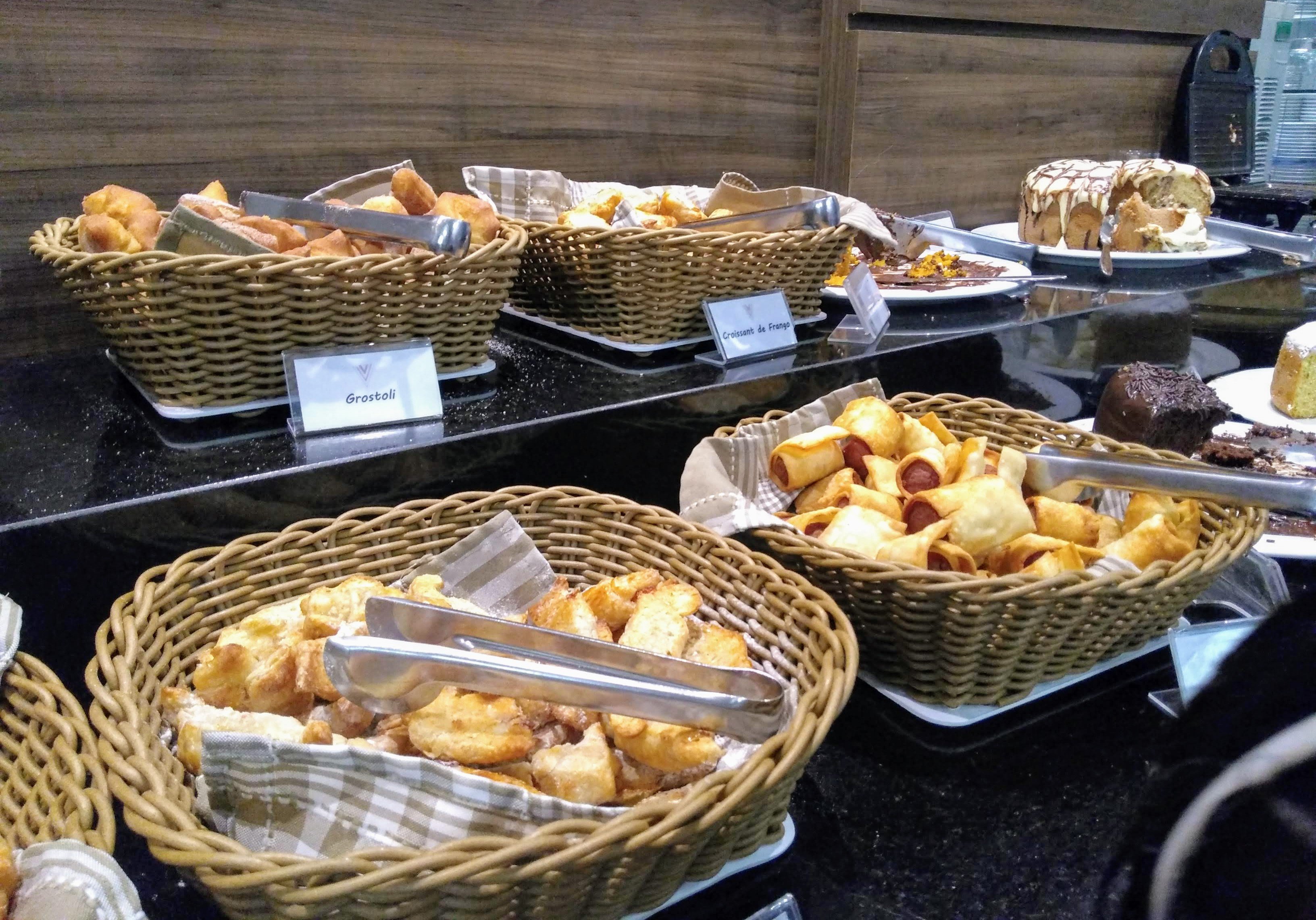 Hotel Laghetto Bento-餐饮
