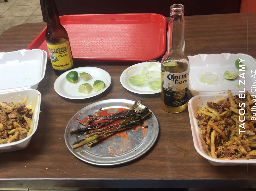 Cal Nev Ari餐馆和美食-Tacos El Zamy