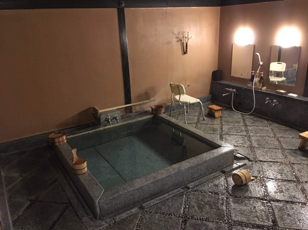 玛促达雅酒店主图