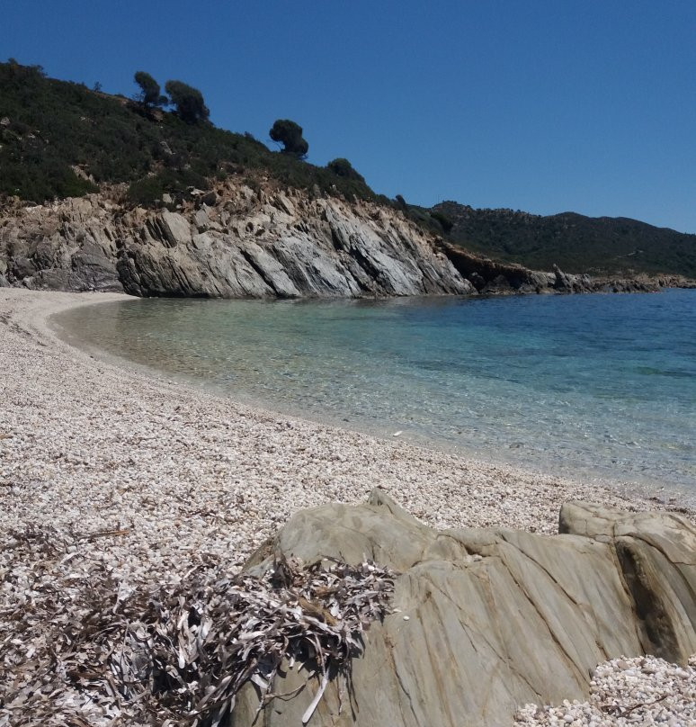 Cala Porto Larboi-Domus de Maria必去景点