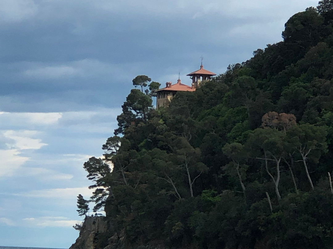 八啪拉吉酒店主图