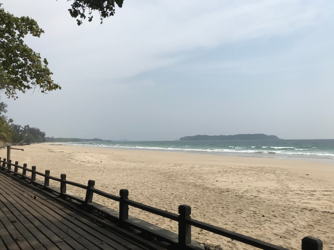 卡帕里塔昂德海滩酒店主图