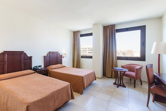 瓦伦西亚展会酒店主图