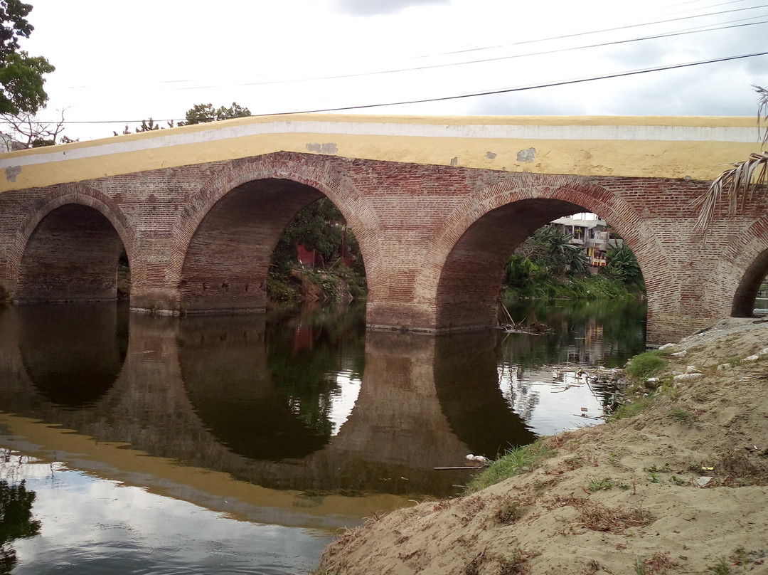 Puente Yayabo景点图片